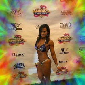 Meet your Posher, Gay